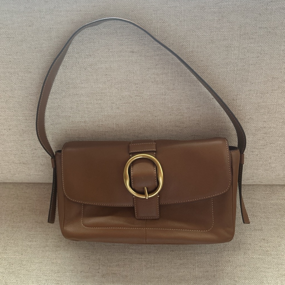 Lucky Brand brown leather purse with gold hardware buckle